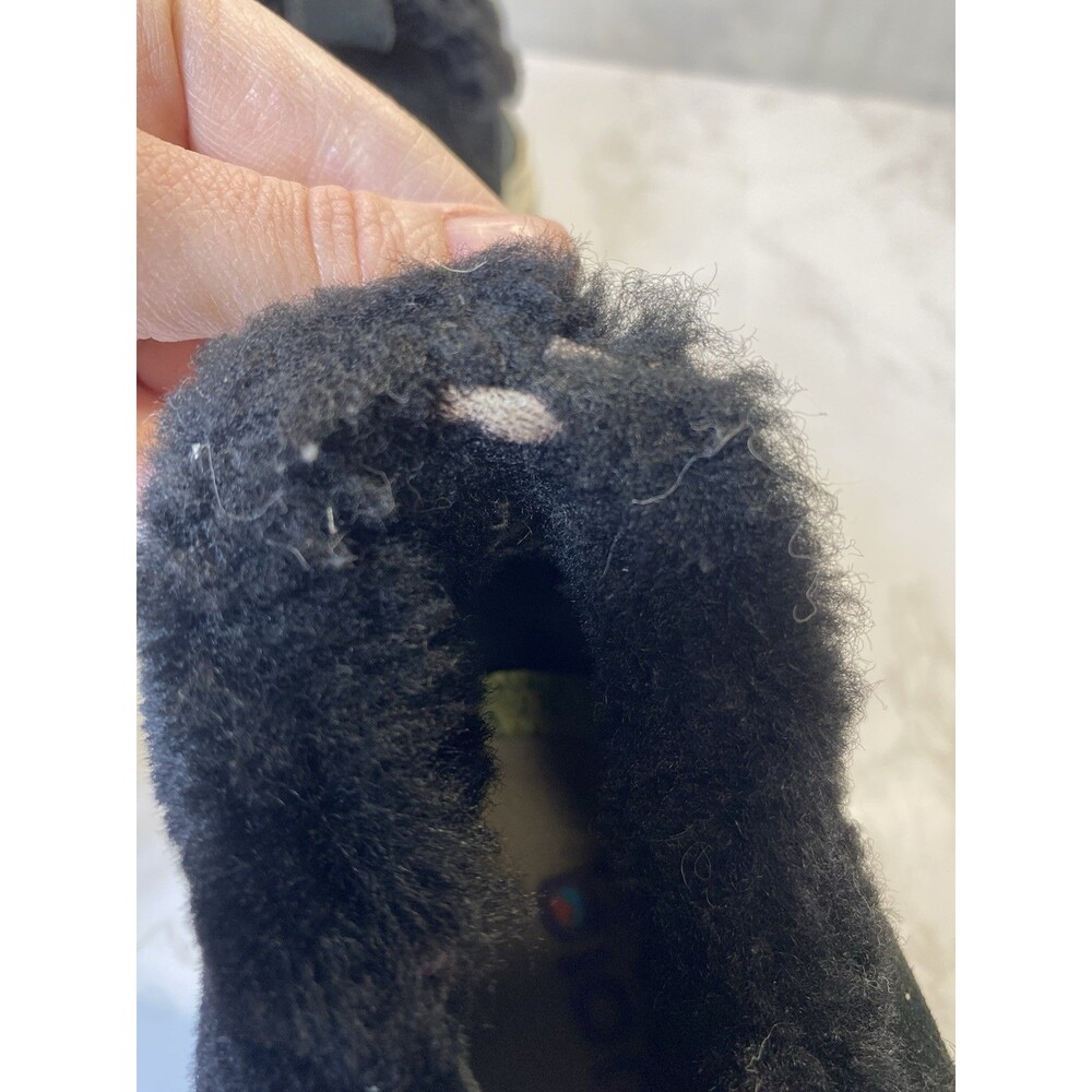 Bionica Black Slip On Faux Fur Lined Upper Suede Leather Sz 7.5M - Picture 8 of 9